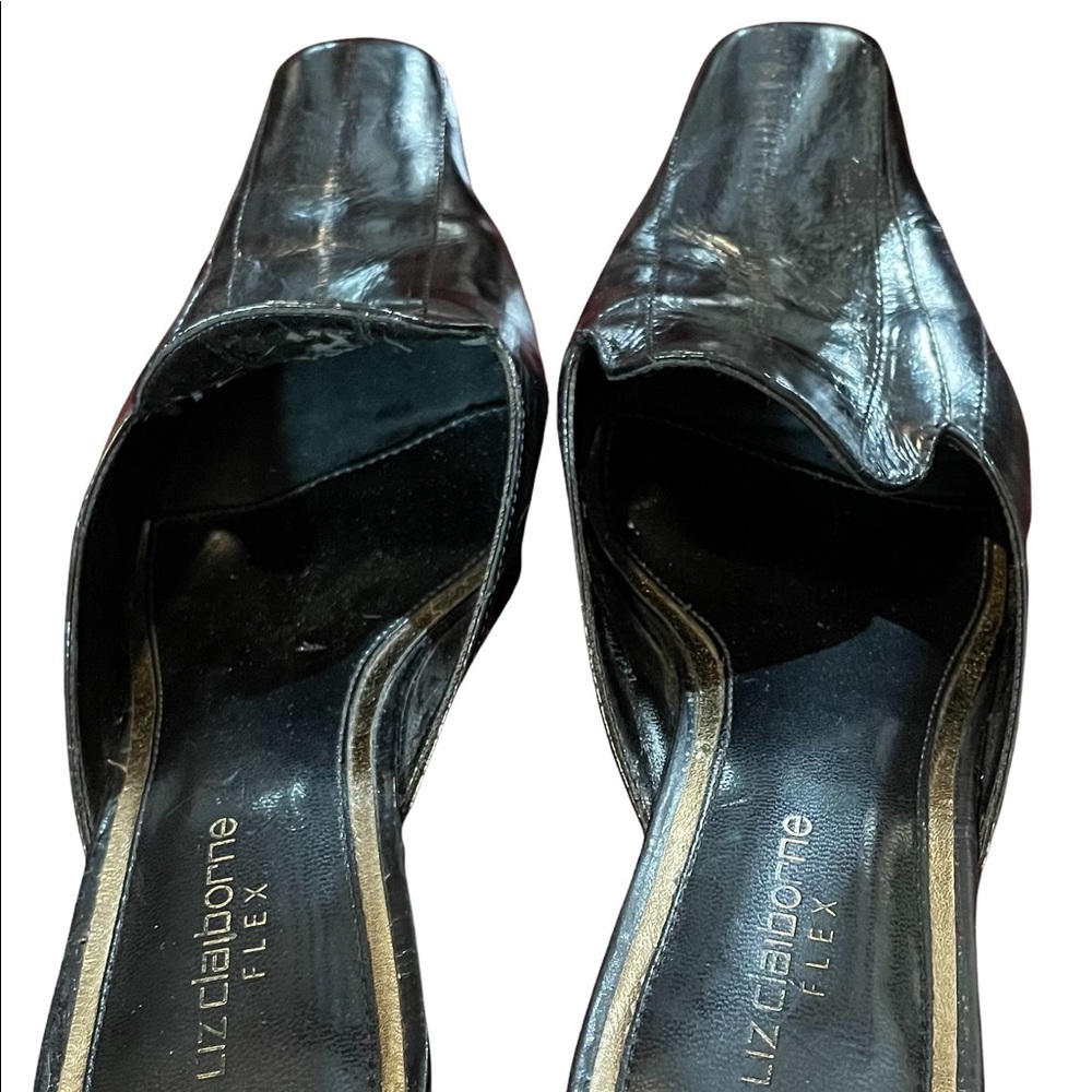 Liz Claiborne Flex mule low heels.
